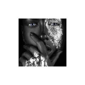 Schilderij Fashion portrait of a dark-skinned girl with silver foil make-up